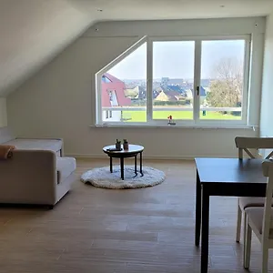 Verzorgde Studio Met Buitenzwembad In Appartement